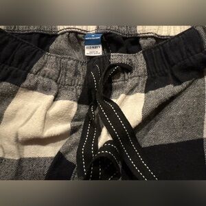 Old Navy Black and White Buffalo Plaid Pajama Pants